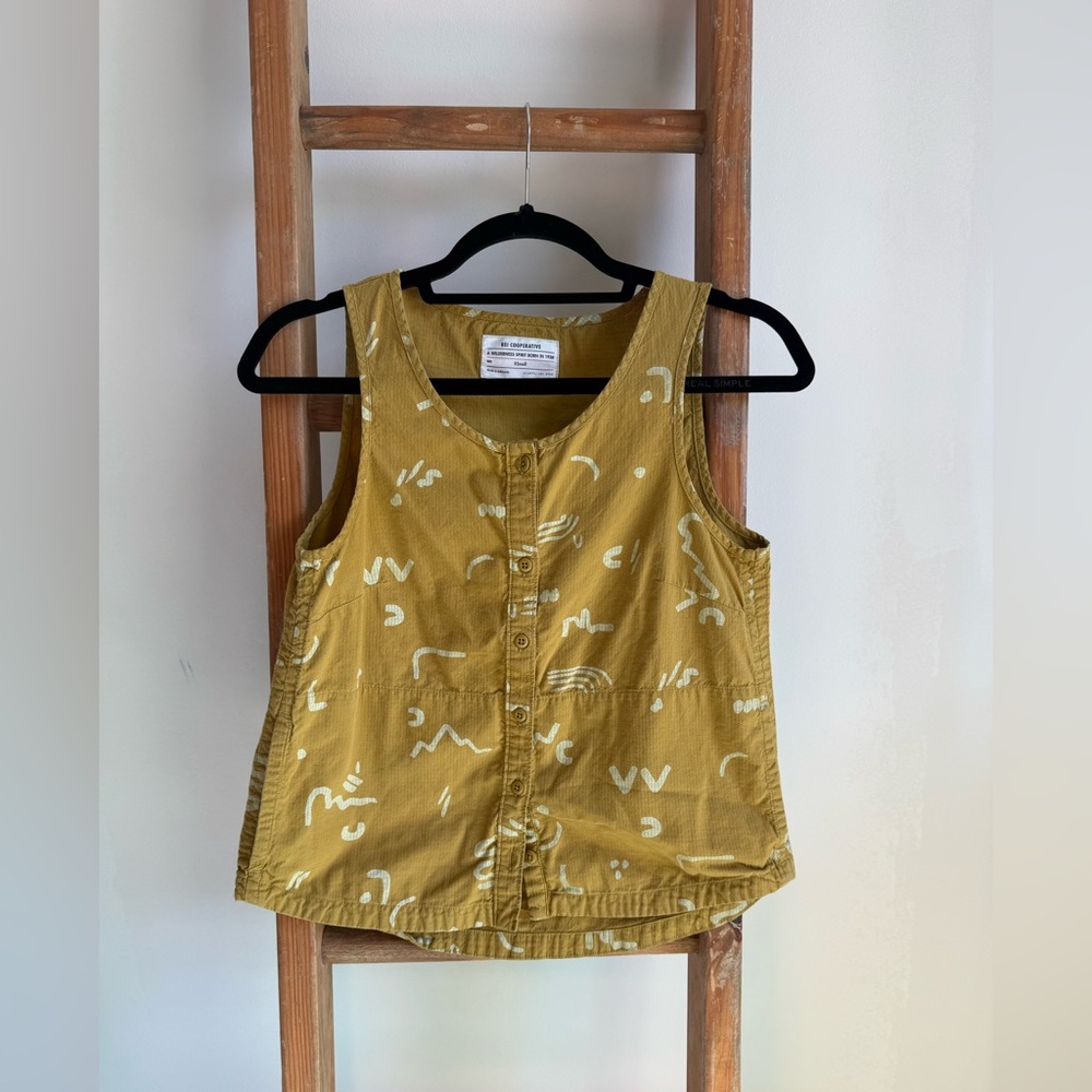 REI Co‑op Sleeveless Button‑Up Top – XS